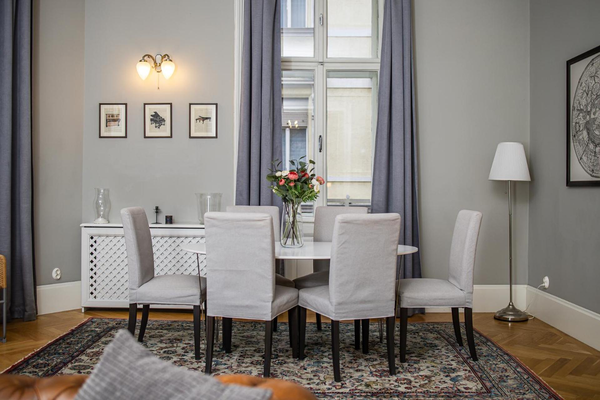 Spacious Victorian Residence By Grand Boulevard Будапеща Екстериор снимка